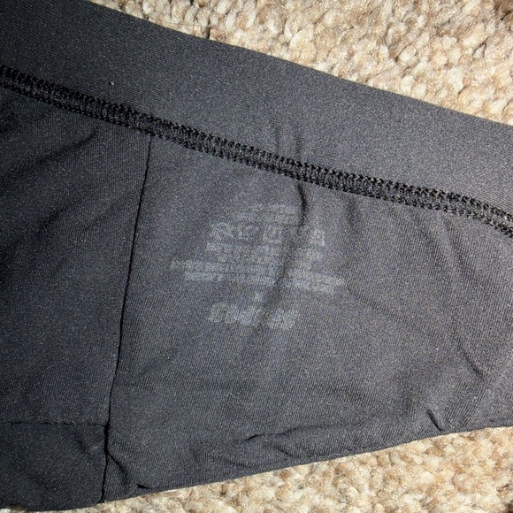 SKIMS maternity/nursing scoop bralettes - Picture 6 of 10